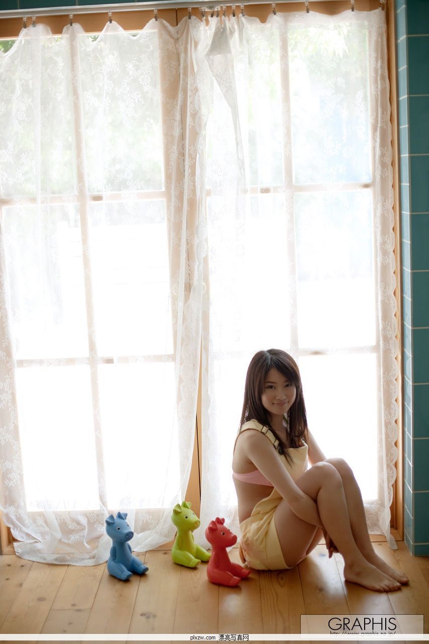 [Graphis] Gals No.207 Mahiro Aine(/Ѱ) – Sweet Candy